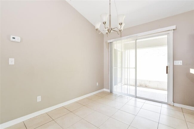 Building Photo - 713 Willow Run St