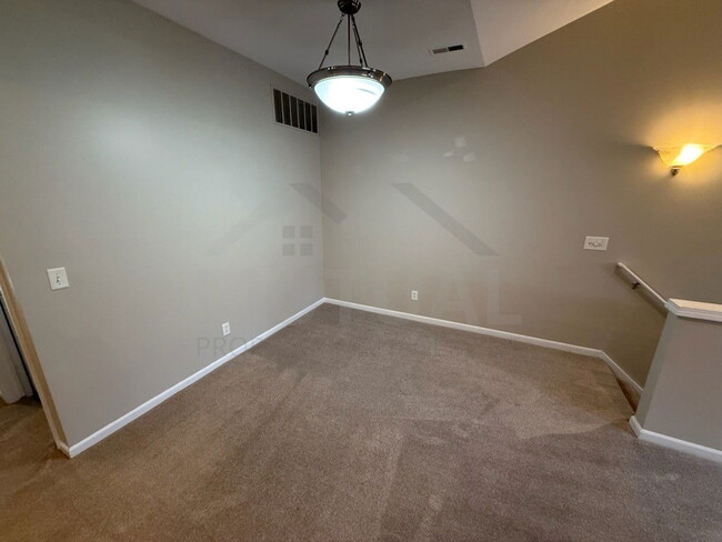 Building Photo - 40564 Blythefield Ln