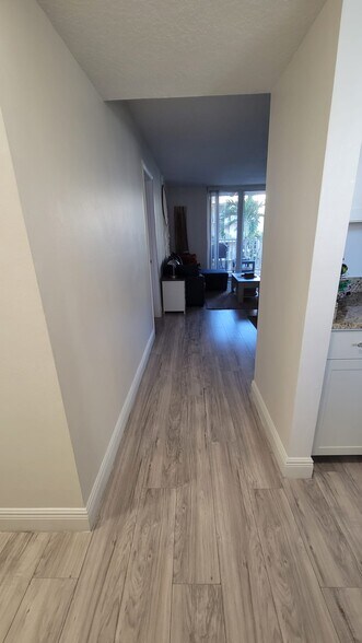 Building Photo - 2929 S Ocean Blvd