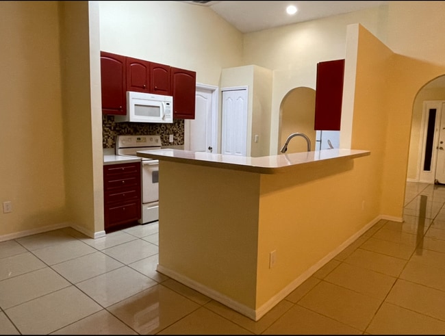 Building Photo - 808 Wakefield Way