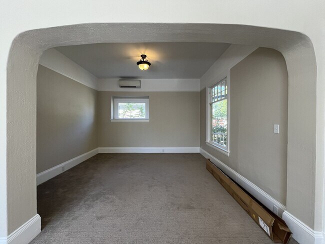 Building Photo - CPO2416