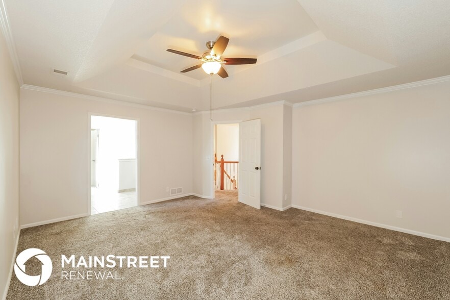 Building Photo - 6603 W 156th St
