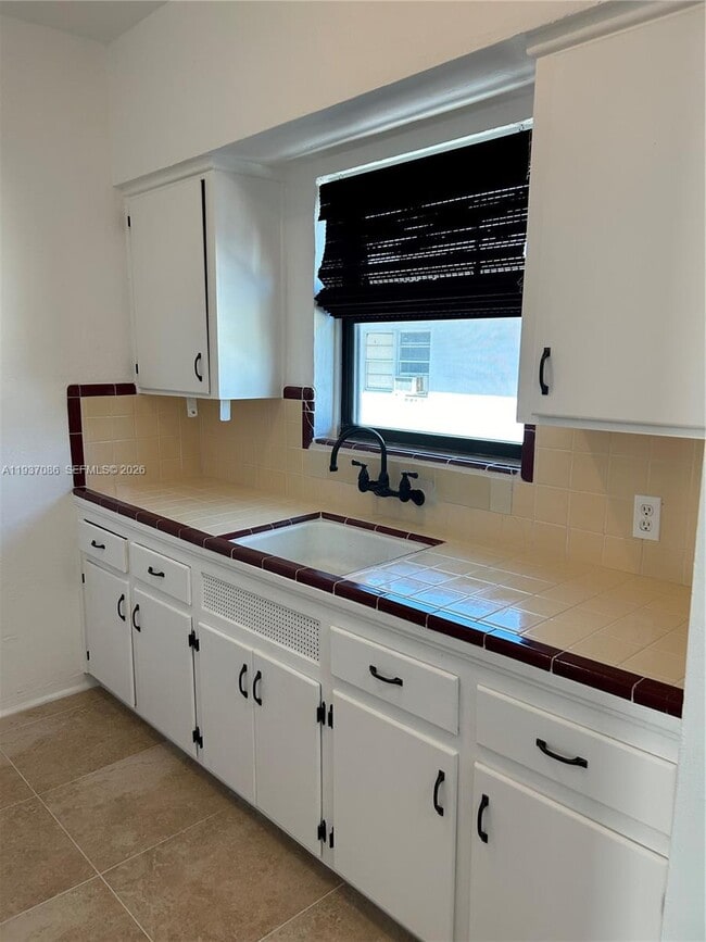 Building Photo - 235 83rd St