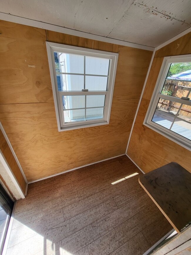 Building Photo - 509 E Spear St