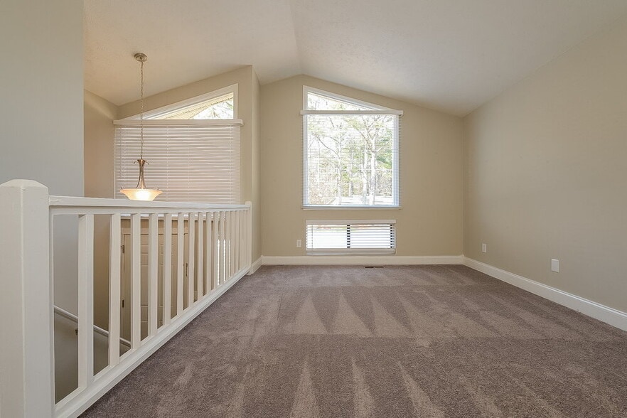 Building Photo - 4910 Brookstone Pkwy