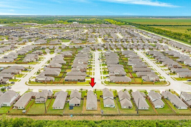 Building Photo - 1301 Scarlet Mountain Dr