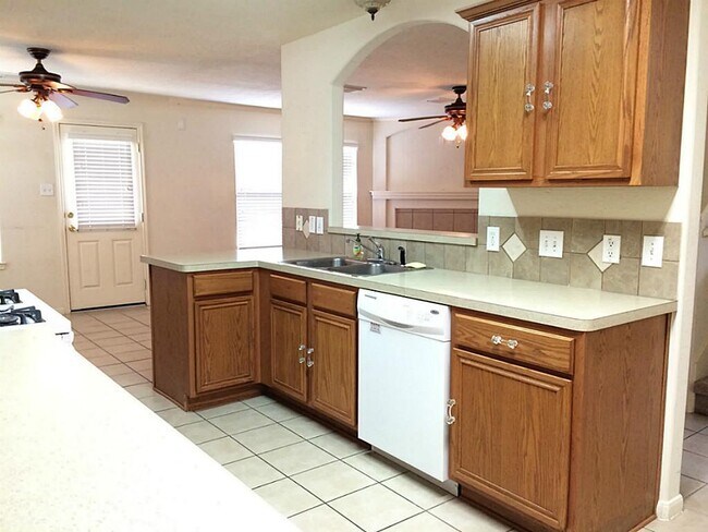 Building Photo - 5819 Laramie River Ct