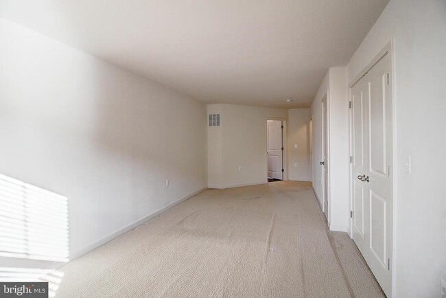 Building Photo - 1414 Wheyfield Dr