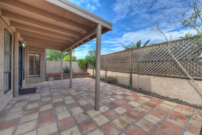 back patio - 8428 E Malcomb Dr