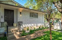 Building Photo - 9003 Villa Park Cir