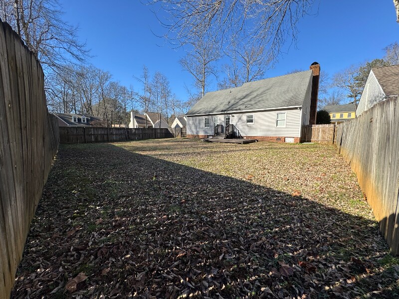 Building Photo - 135 Suffolk Dr