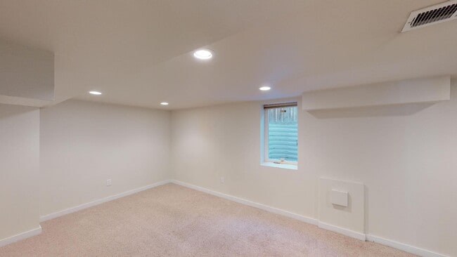 Building Photo - 3420 St Paul St