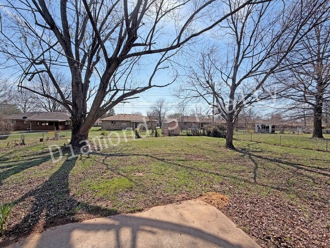 Building Photo - All Brick 3-Bedroom Home Available Now!