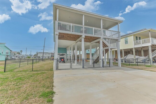Building Photo - 4022 Fort Bend Dr