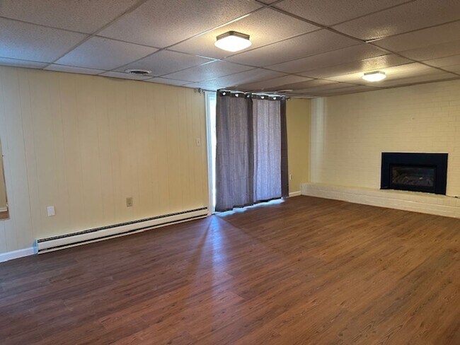 Building Photo - 3912 Brookridge Dr