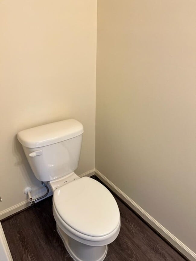 Building Photo - Boyington Place Avail!