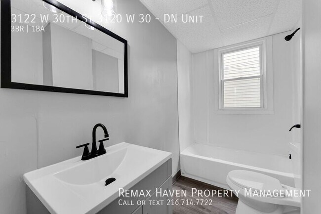 Building Photo - 3122 W 30th St