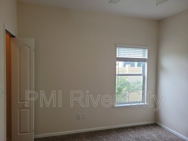 Building Photo - 14283 Big Spring St