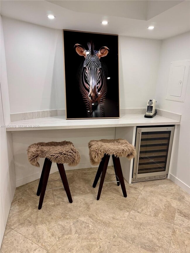 Building Photo - 1111 Crandon Blvd