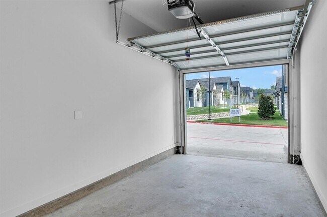 Building Photo - 1524 Soccer Dr