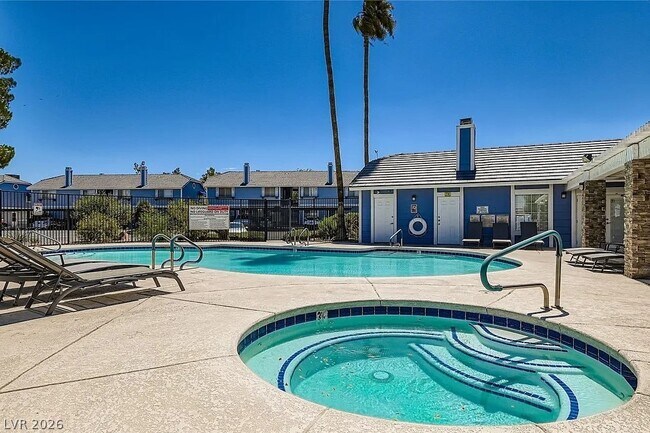 Building Photo - 5350 Rod Ct