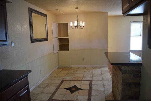 Building Photo - 1806 Family Cir