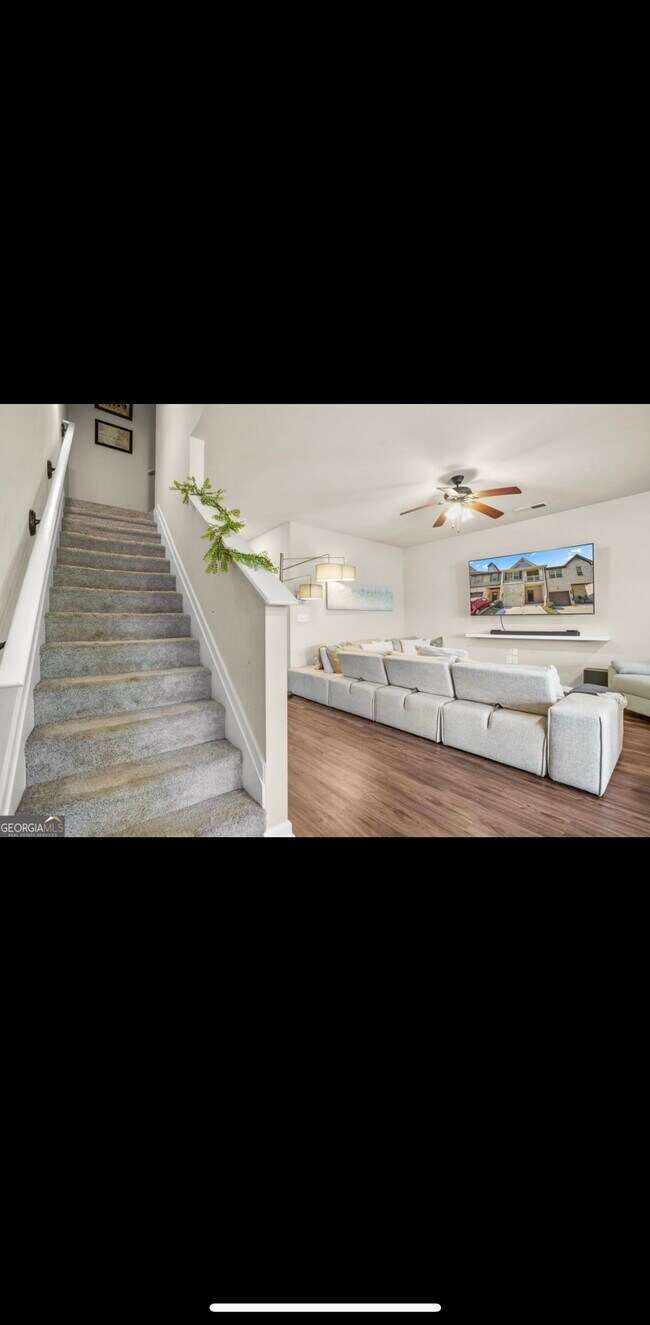 Building Photo - 125 White Mountain Pass