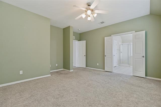 Building Photo - 9832 Old Field Dr