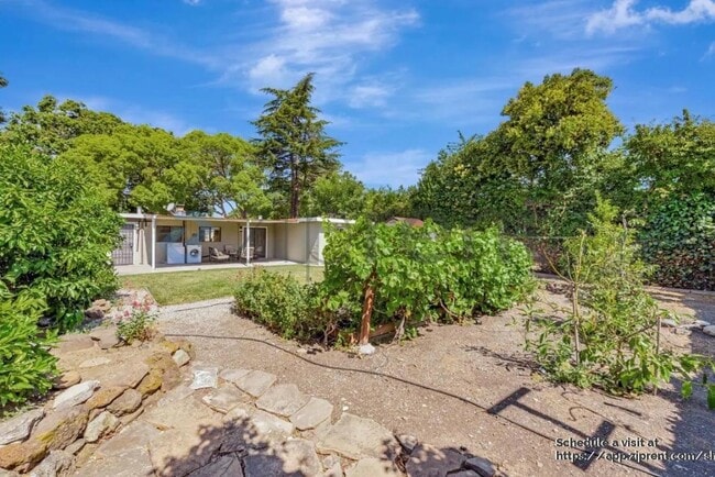 Building Photo - 1312 Carlton Ave