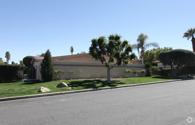 Building Photo - 45950 Ocotillo Dr