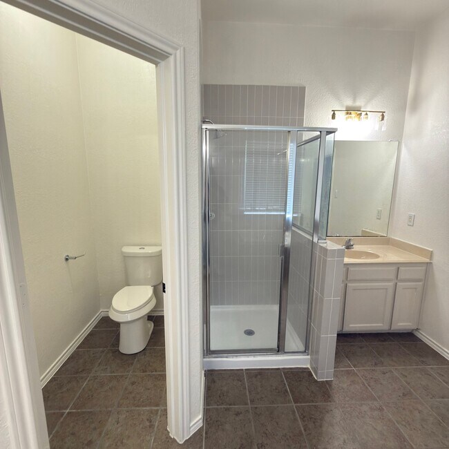 Building Photo - 4761 Avocet Dr