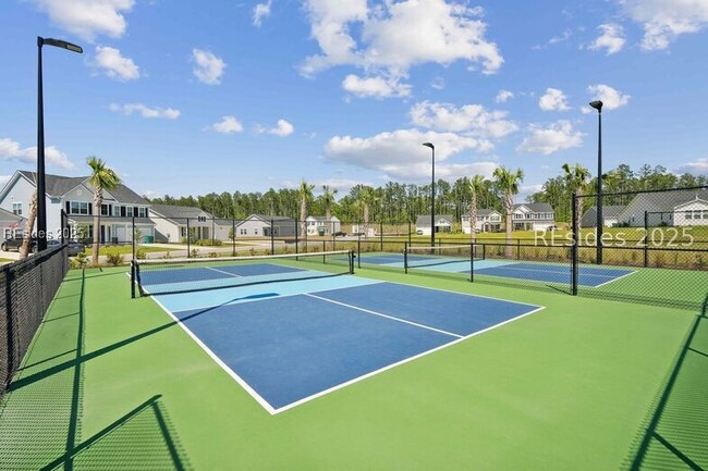 Building Photo - 105 Mainland Lakes Dr