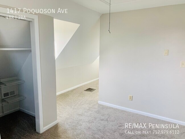 Building Photo - 4bed, 2bath Cape Cod in Poquoson!