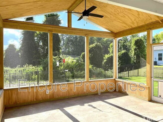 Building Photo - 8 Coughlin Wy