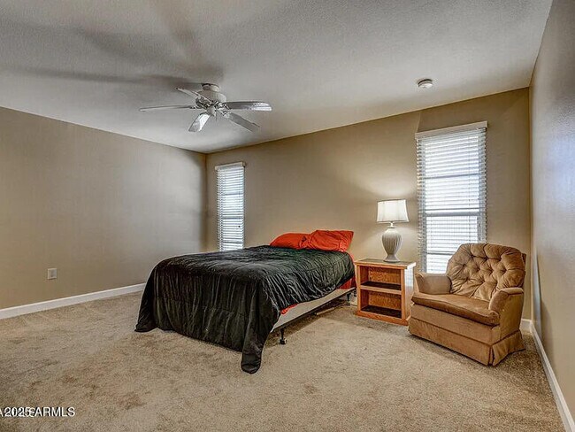 Building Photo - 13207 W Kodiak Dr