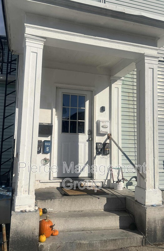 Building Photo - 15 Franklin St