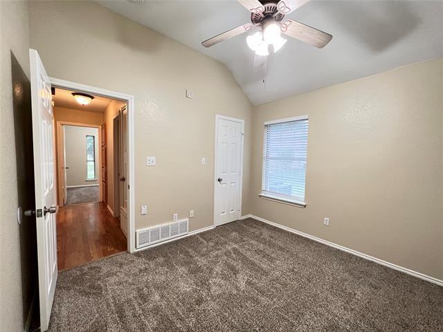 Building Photo - 788 Robin Ct