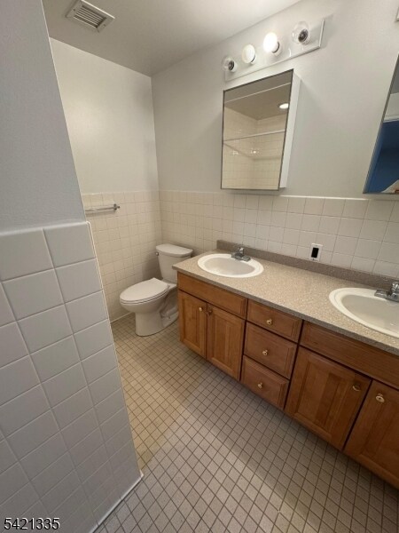 Building Photo - 53 W Palisade Ave