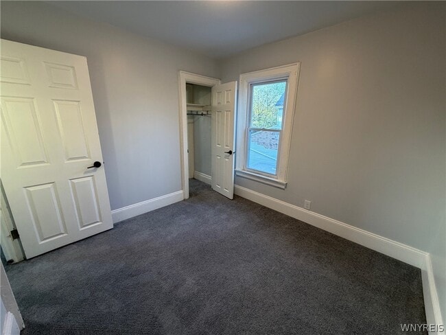 Building Photo - 18 Buffum St