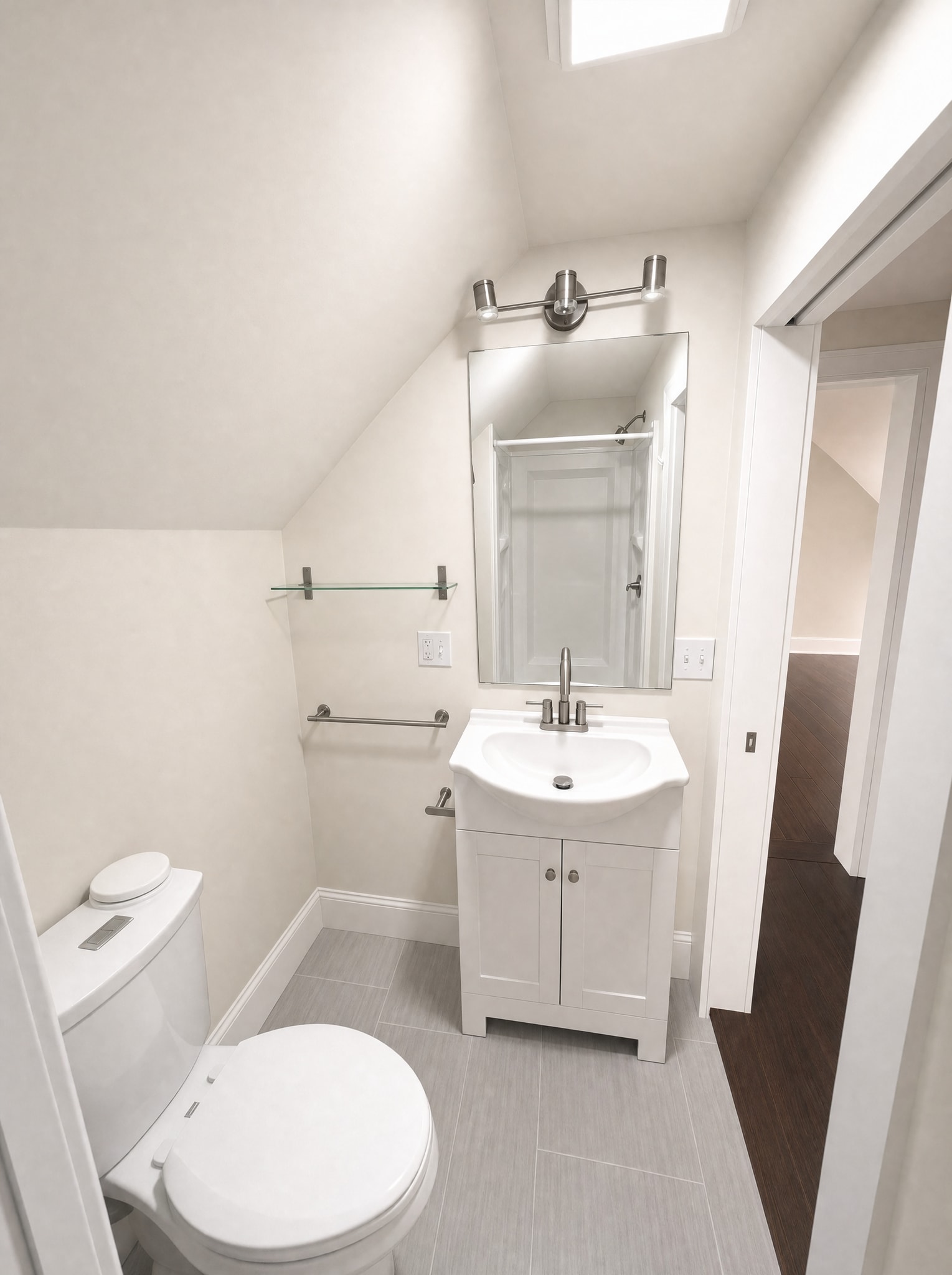 Bathroom 2 - 12 Jay St