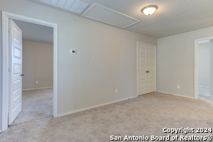 Building Photo - 1121 Gracie Wy
