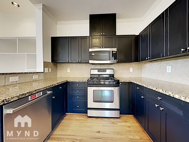 Building Photo - 5343 Kiam St
