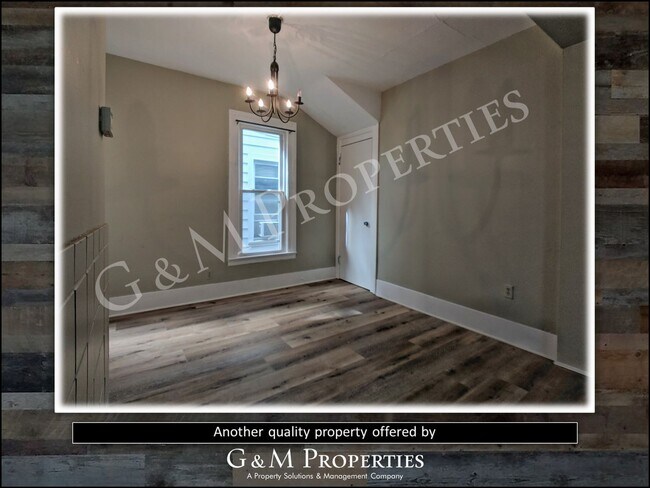 Building Photo - 3-Bedroom Rental Home: South Wedge Neighborhood!