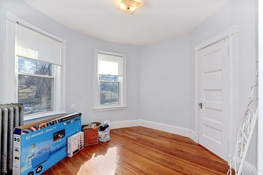 Building Photo - 753 Boylston St