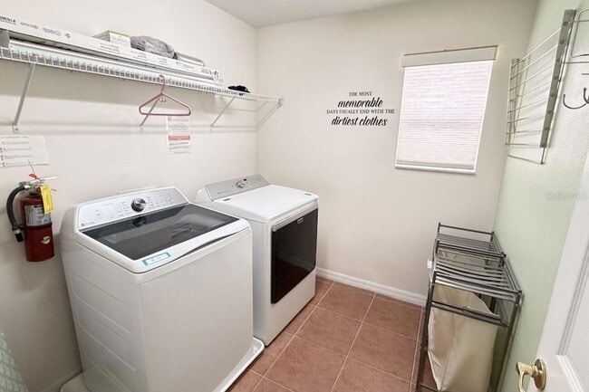 Building Photo - 645 Kettering Rd