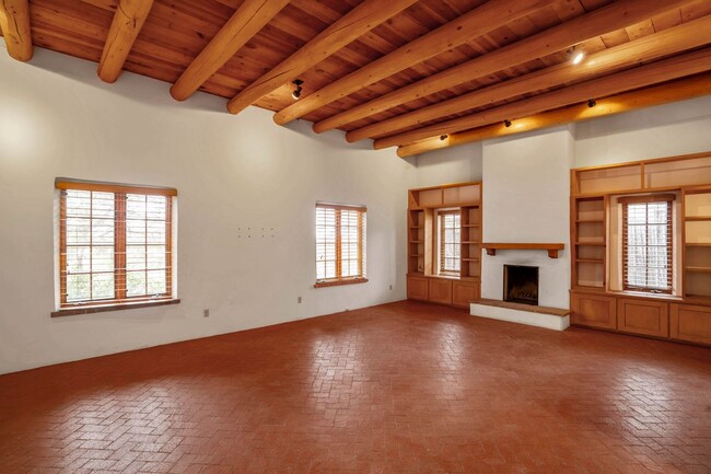 Building Photo - Step Into An Authentic Santa Fe Experience!