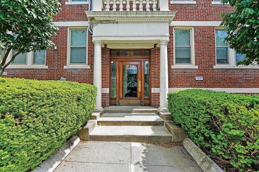 Building Photo - 31 Ransom Rd