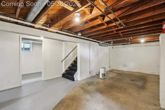 Building Photo - 3005 S Hickory Ridge Rd