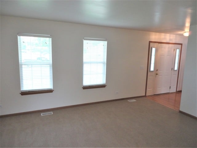 Building Photo - 823 N Commonwealth Ave