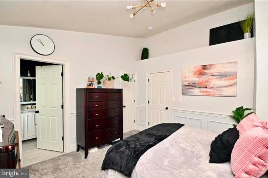 Owners Suite - 16889 Toms River Loop